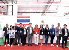 ขจร เจียรวนนท์” นำทัพผู้บริหารเครือเจริญโภคภัณฑ์ บุกให้กำลังใจคณะนักกีฬาไทยถึงภายในหมู่บ้านนักกีฬา ภายในกรุงพนมเปญ ประเทศกัมพูชา สร้างขวัญกำลังใจพร้อมทำศึกซีเกมส์ ครั้งที่ 32 “แคมโบเดีย 2023”