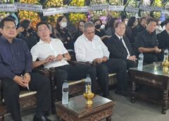 นครสวรรค์ I อบจ. ร่วมเทศบาลฯเป็นเจ้าภาพสวดพระอภิธรรมศพ แม่ สจ.วรรณิศา กลิ่นชัย เขตอำเภอเมือง