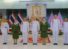 ลพบุรี I หน่วยบัญชาการสงครามพิเศษ จัดพิธีทำบุญตักบาตร และลงนามถวายพระพร เนื่องในวันเฉลิมพระชนมพรรษา
