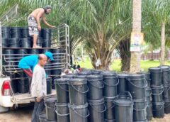 ตราด I ประมงพื้นบ้านแห่ตักแมงกะพรุนขายรายได้ดี เจ้าของบ่อหมักแมงกะพรุนบอก น้ำหมักที่ทิ้งลงทะเลไม่กระทบสิ่งแวดล้อม