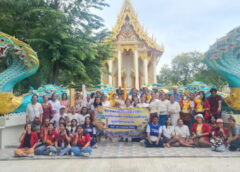 ชลบุรี I ชาวบางเสร่ จัดขบวนเรือสปีดโบ๊ท แห่เทียนพรรษาทางบก อย่างยิ่งใหญ่