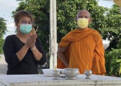 นนทบุรี I ญาติร่ำไห้หลังเชิญดวงวิญญาณ น้าสาวกระโดดตึกชั้น3 สภ.บางกรวยเสียชีวิต