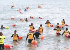 ชลบุรี I ผบ.รร.ชุมพลทหารเรือ สัตหีบจัดกิจกรรมอนุรักษ์สิ่งแวดล้อมทางทะเลและชายฝั่ง เพื่อเฉลิมพระเกียรติ