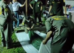 นนทบุรี I ลูกชายวัย 20 ปี กระหน่ำแทงพ่อวัย 56 ปี เสียชีวิต หลังมีปากเสียงเรื่องปิดประตูเสียงดัง