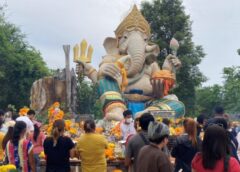 ชลบุรี I สายมูทั่วสารทิศ แห่บวงสรวงสักการะองค์พระพิฆเนศที่อุทยานพระพิฆเนศร้าง ในพื้นที่ตะเคียนเตี้ย
