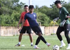 ทีมชาติไทย U23 ซ้อมครั้งสุดท้ายก่อนเจอฟิลิปปินส์, ธีรศักดิ์ เผยทีมทำการบ้านพร้อมย้ำไม่ประมาท