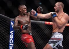 สตริคแลนด์” ไล่ต้อน “อเดซานยา” คว้าแชมป์มิดเดิลเวต ,โวลคอฟ สยบ ตุยวาซา ยก 2 ศึก UFC ที่ออสเตรเลี