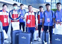 5 แข้งเดินทางสมทบ
