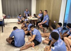 หนุ่มไทยประชุมแผนก่อนดวลฮ่องกงนัดแรกศึกเอเชียนเกมส์