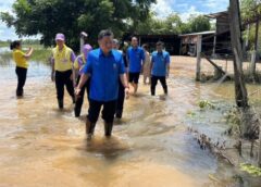 อุดรธานี I มูลนิธิราชประชานุเคราะห์ มองถุงยังชีพพระราชทานผู้ประสบอุทกภัย อ.กุมภวาปี และ อ.กุดจับ