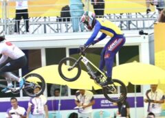 เหรียญเงินประวัติศาสตร์  BMX บุคคลชายไทย