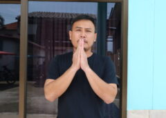 ชลบุรี I นายกแสมสาร ขอโทษแทนผู้ประกอบการหลังนักท่องเที่ยวชื้อหอยไปแล้วเน่า