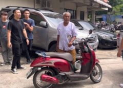 นนทบุรี I ตร.รวบลุงต่อยเด็ก 8 ขวบ สารภาพ โมโหถูกเตะบอลใส่หลังขณะยืนซื้อไอติม