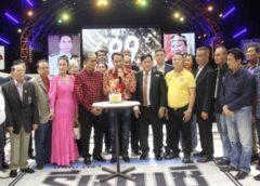 รัฐมนตรี กลาโหม ร่วมอวยพรวันเกิดครบ 89 ปี นายสนามมวยนานาชาติรังสิต