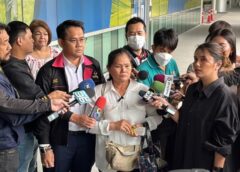 นนทบุรี I ป้าวัย 59 บุกกองสลาก ขอตรวจสอบหวยรางวัลที่ 1 ที่ทำหาย 4 ใบ 24 ล้าน