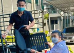 กทม. I บ. รวยไบโอเทค บริจาคเก้าอี้สำนักงานให้กับมูลนิธิวัดสวนแก้ว เพื่อนำไปใช้ในกิจกรรมสาธารณประโยชน์