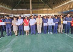 นครสวรรค์ I นายก อบจ.นำคณะฝ่ายบริหาร เดินสายมอบทุนการศึกษา ครั้งที่ 1 ประจำปีงบประมาณ 2567