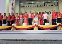 นครสวรรค์ I แห่กลางคืนแล้ววันชิวซา หน้าเทศบาลฯ วนรอบตลาด อนุทินเป็นประธานเปิด ขบวนแห่สิงโต มังกร เข้าแม่กวนอิม