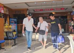 นนทบุรี I คุณปู่วัยเฉียดร้อยปี หอบสังขารเลือดท่วมตัวขึ้นโรงพักแจ้งความหลังถูกลูกสาวในไส้ทำร้ายจนบาดเจ็บ