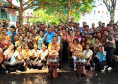 ราชบุรี I รมช.กระทรวงพาณิชย์ พร้อมครอบครัว เปิดบ้านวันสงกรานต์เทศกาล และหลายพื้นที่จัดกิจกรรมรดน้ำดำหัวขอพรเพื่อเป็นสิริมงคล