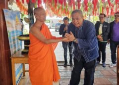 นครสวรรค์ I ผู้สมัครนายก อบจ. เบอร์ 1 ลุยตากฟ้า เข้าวัด กราบนมัสการรองเจ้าคณะภาค 4 เยี่ยมเทศบาล อบต. ชวนไปเลือกตั้ง
