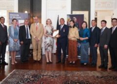 เอกอัครราชทูตเบลเยี่ยม ประจำประเทศไทย มอบเครื่องราชอิสริยาภรณ์เลอปอล จากราชอาณาจักรเบลเยี่ยม ให้ประธานสวนนงนุชพัทยา