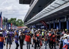 แฟนฟิน! พิตวอล์ค ศึกซูเปอร์ไบค์เบอร์หนึ่งของไทย Plan-B Media BRIC Superbike