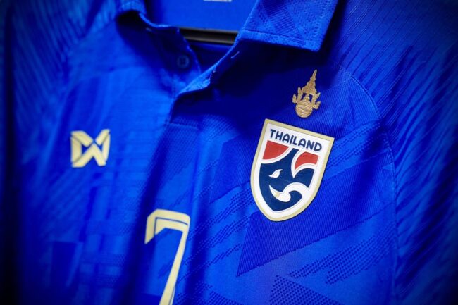 ทีมชาติไทย สวมชุดน้ำเงิน ชนเวียดนาม มีวีเออาร์ ช่วยตัดสิน