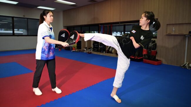 ขวัญ” ขวัญสุดา นำทีมจอมเตะพาราไทย มั่นใจลุ้นเหรียญทอง ปารีสเกมส์