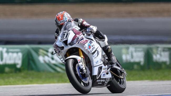 Plan-B Media BRIC Superbike ประชันคันเร่งสุดมันส์ “บอล-จักรกฤษณ์” เฉือนเสี้ยววินาทีคว้าโพลรุ่นใหญ่