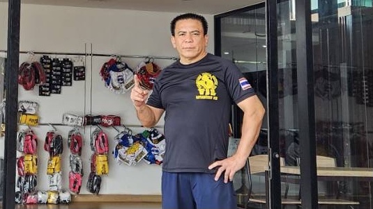 อดีตนักมวยไทยคนนี้แน่จริง