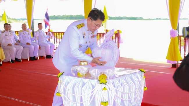 นครสวรรค์ I พิธีพลีกรรมตักน้ำจากแหล่งน้ำศักดิ์สิทธิ์ เพื่อจัดทำน้ำพระพุทธมนต์ศักดิ์สิทธิ์