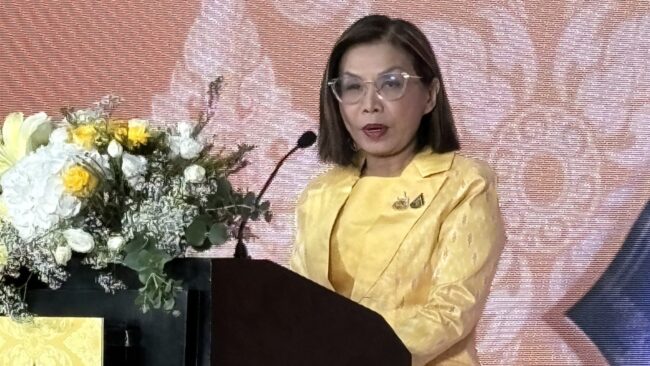 สมุทรปราการ I รมช.คมนาคมเปิดงาน OTOP Big Days เฉลิมพระเกียรติพระบาทสมเด็จพระเจ้าอยู่หัวฯ