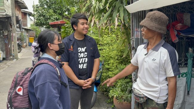 นนทบุรี I ตำรวจพบแล้ว ชายขับซาเล้งเก็บของหล่นถนน ทรัพย์สินอยู่ครบ เก็บไว้อย่างดีเตรียมมอบให้ตำรวจ