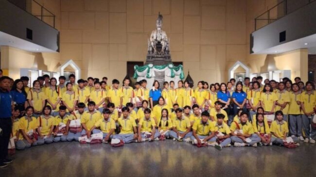 อุทัยธานี I โรงเรียนอุทัยธรรมานุวัตรวิทยา นำนักเรียนไปศึกษาดูงานที่ สำนักงานรัฐสภา