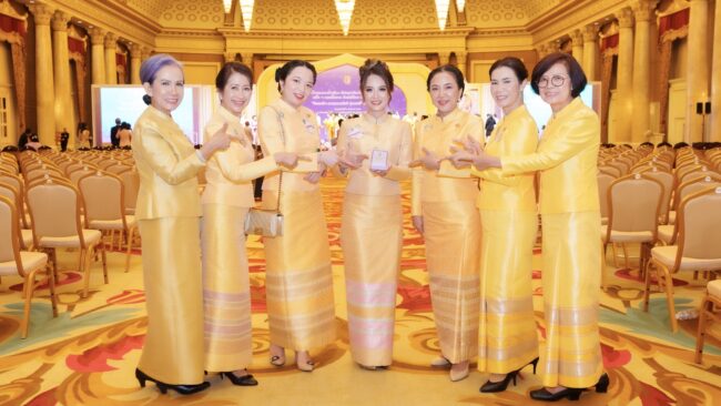 น้อมเกล้าฯ ถวายความภักดี ปวงสตรีสืบสานการพัฒนา”