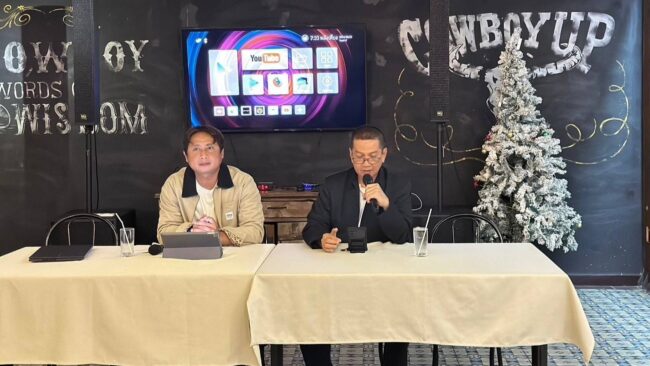 นครสวรรค์ : เดอะ จี ประชุมทีมงาน แสดงความยินดีครูบรรจุ เตรียมจัดค่าย พร้อมเปิดคอร์สใหม่ ตะลุยโจทย์ แจกหนังสือ