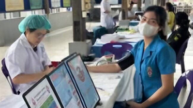 อุทัยธานี : โรงเรียนอุทัยธรรมานุวัตรวิทยา บริจาคโลหิตให้ศูนย์บริการโลหิตแห่งชาติภาค 8 และได้รางวัลเยาวชนคนดี