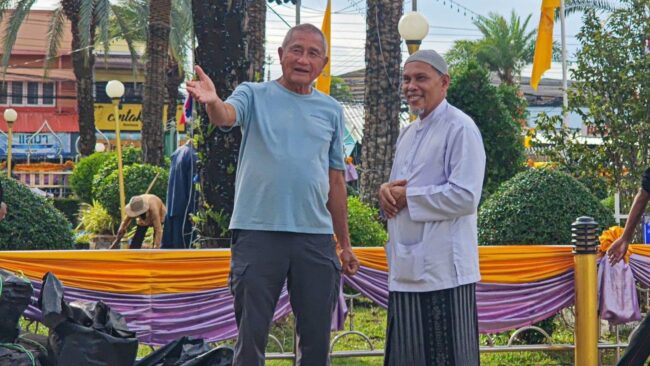 ชลบุรี : กองทัพบกร่วมกับสวนนงนุชพัทยาเนรมิตการจัดสวนภายในวัด-มัสยิดเพื่อเป็นสัญลักษณ์แห่งความสามัคคี
