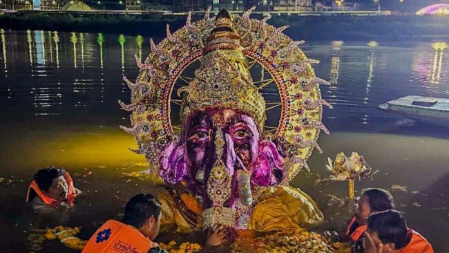 นครสวรรค์ : คเณศจตุรถีปีที่ 15 เทศกาลแห่งศรัทธาและความมงคล