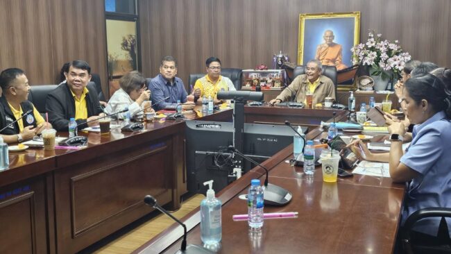 นครสวรรค์ : นายก อบจ.ประชุมหารือการยกระดับโครงสร้าง วางรากฐานกองสาธารณสุข รองรับ รพ.สต.