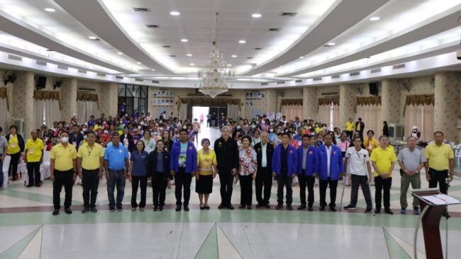 ราชบุรี : เทศบาลเมืองบ้านโป่ง เปิดการฝึกอบรมเชิงปฏิบัติการ กิจกรรมเพิ่มทักษะดี พร้อมติดปีกชุมชนด้วยพลัง Soft Power