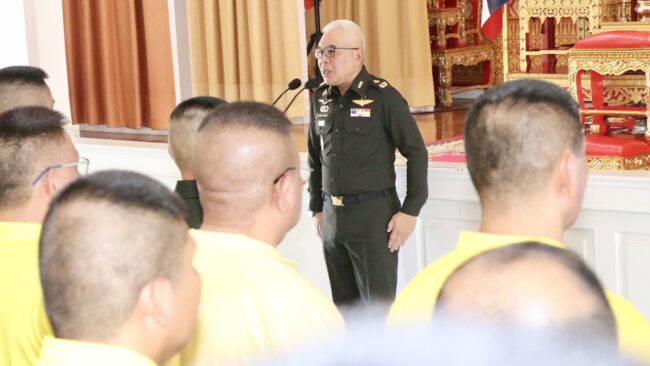 พิษณุโลก : กองทัพภาคที่ 3 รวมใจสวดมนต์ เจริญภาวนาจิต อุทิศส่วนบุญส่วนกุศลให้กับคณะครูและนักเรียน รร.วัดเขาพระยาสังฆาราม