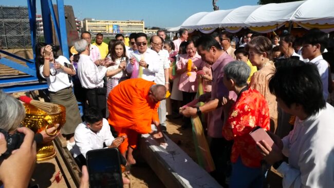 นครสวรรค์ : พิธีลงเสาเอก โครงการก่อสร้างอุทยานวัฒนธรรมต้นน้ำเจ้าพระยา ฐานพระแม่กวนอิม 3 ปาง