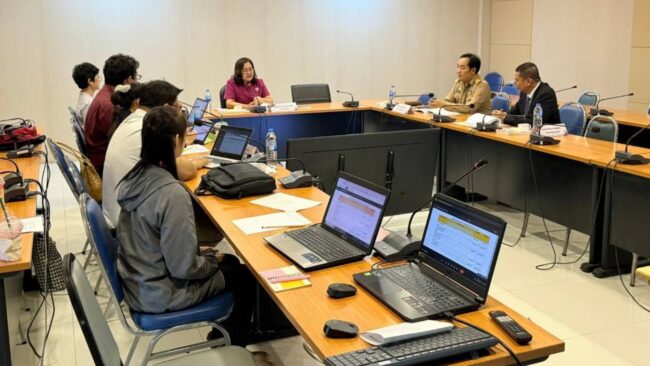 นครสวรรค์ : สำนักส่งเสริมวิชาการและงานทะเบียน ม.ราชภัฏ เชิญคณะกรรมการประชุมพิจารณาร่างแผน