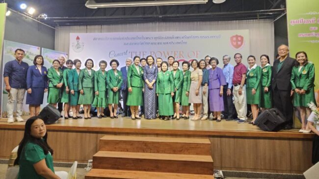 นครสวรรค์ : สมาคมภริยาแพทย์ และสมาคมจิตวิทยา จัดคอนเสิร์ตหาทุนให้นักศึกษาแพทย์ชนบท ได้ทุน 1.2 ล้านบาท