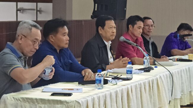 ลพบุรี : ตัวแทนกลุ่มเกษตรกรแห่งประเทศไทย 77 จังหวัด ขับเคลื่อนโครงการสนับสนุนงบจากรัฐบาล เแก้ปัญหาผลผลิตตกต่ำ