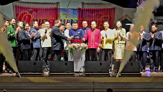 ลพบุรี : เปิดงานฤดูหนาว งานใหญ่ประจำปีของจังหวัด ที่จัดต่อเนื่องมากว่า 50 ปี โดยปรับโฉมใหม่ยิ่งใหญ่กว่าทุกปี