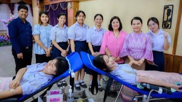 นครสวรรค์ : โรงเรียนนครสวรรค์บริจาคโลหิตพื่อถวายเป็นพระราชกุศล ให้ภาคบริการโลหิต แห่งชาติที่ 8