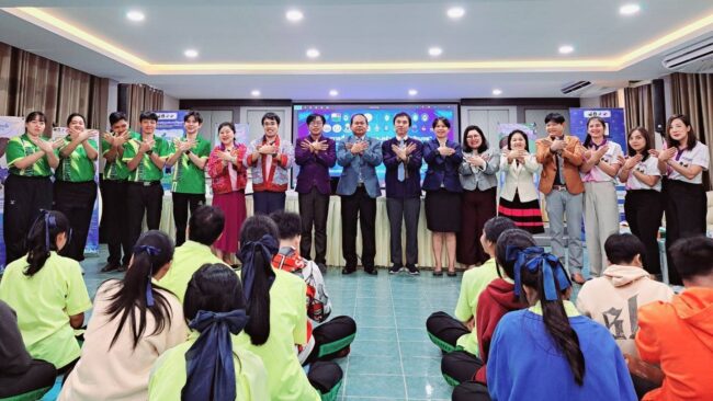 นครสวรรค์ : ม.ราชภัฏรำไพพรรณี จัดกิจกรรมสื่อสร้างสรรค์และปลอดภัยให้กับนักเรียนโรงเรียนห้วยน้ำหอมวิทยาคาร